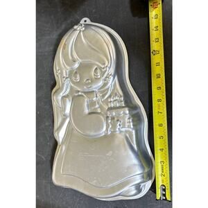 Wilton Cake Pan Precious Moments Esesco Girl Baking Mold Vintage 1993